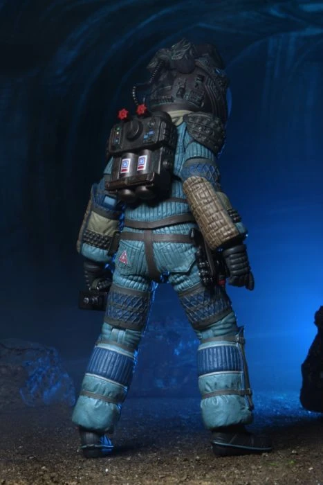 NECA Alien - Lambert In Compression Suit 40th Anniversary Series 04 7" Action Figure - Image 7