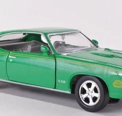 Motormax Timeless Classics - 1:24 1969 Pontiac GTO Judge (American Classics) #73245