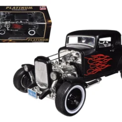 1932 Ford Coupe "Hot Rod - Platinum Collection" 1:18 Scale - MotorMax Diecast Model (black) Mx73172PTM