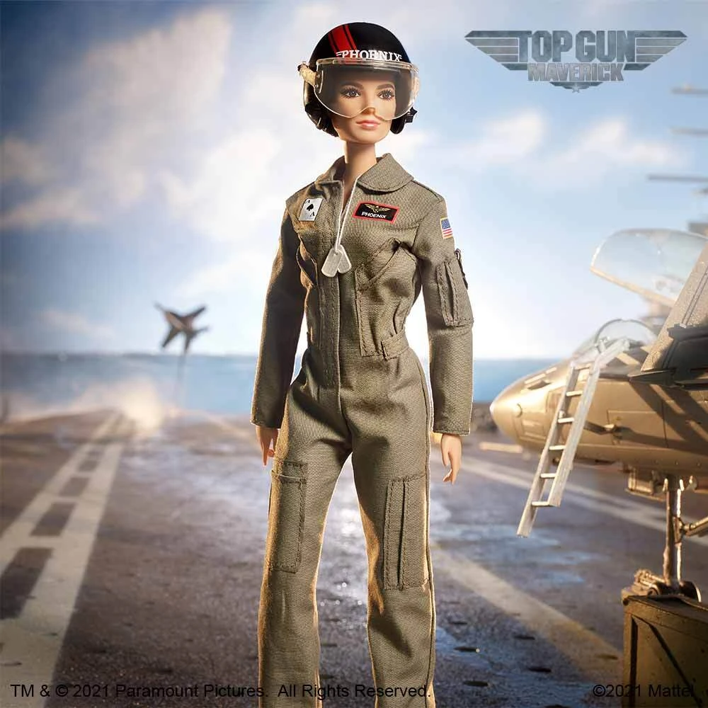 MATTEL Barbie Signature Top Gun: Maverick Barbie Doll HGHT64 - Image 7