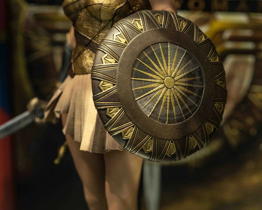 Hot Toys MMS424 DC Wonder Woman Training Armor Version - Image 3