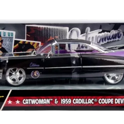 Jada Toys DC Bombshells - Catwoman 1959 Cadillac 1:24 Scale Hollywood Rides Diecast Vehicle